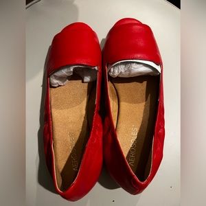 Aerosoles RED toeless slip on